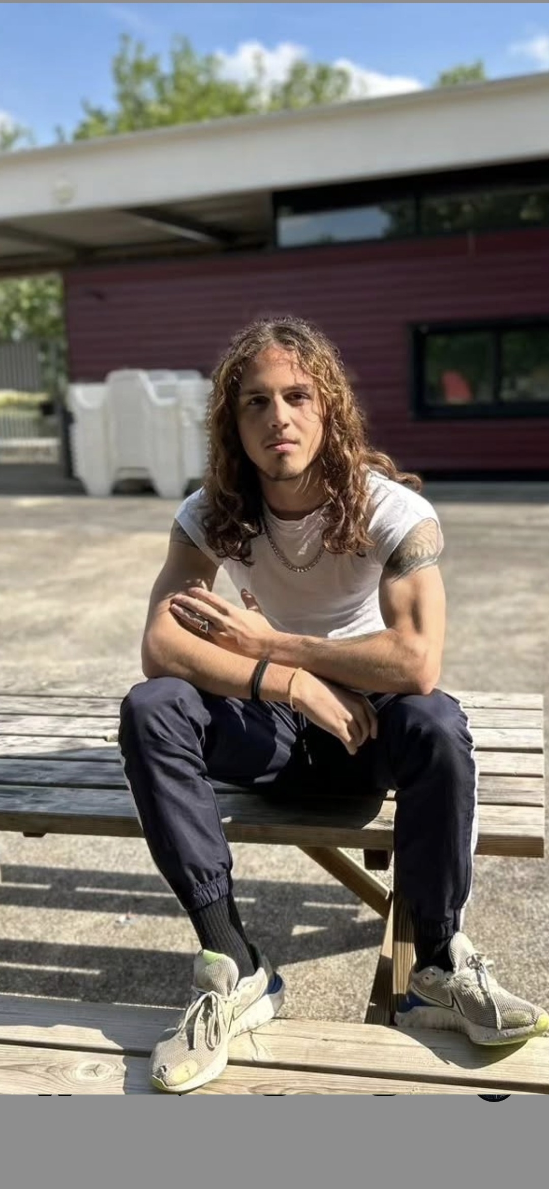 Profil de Scott, 20 ans, Escort Trans France à Saint-Martial