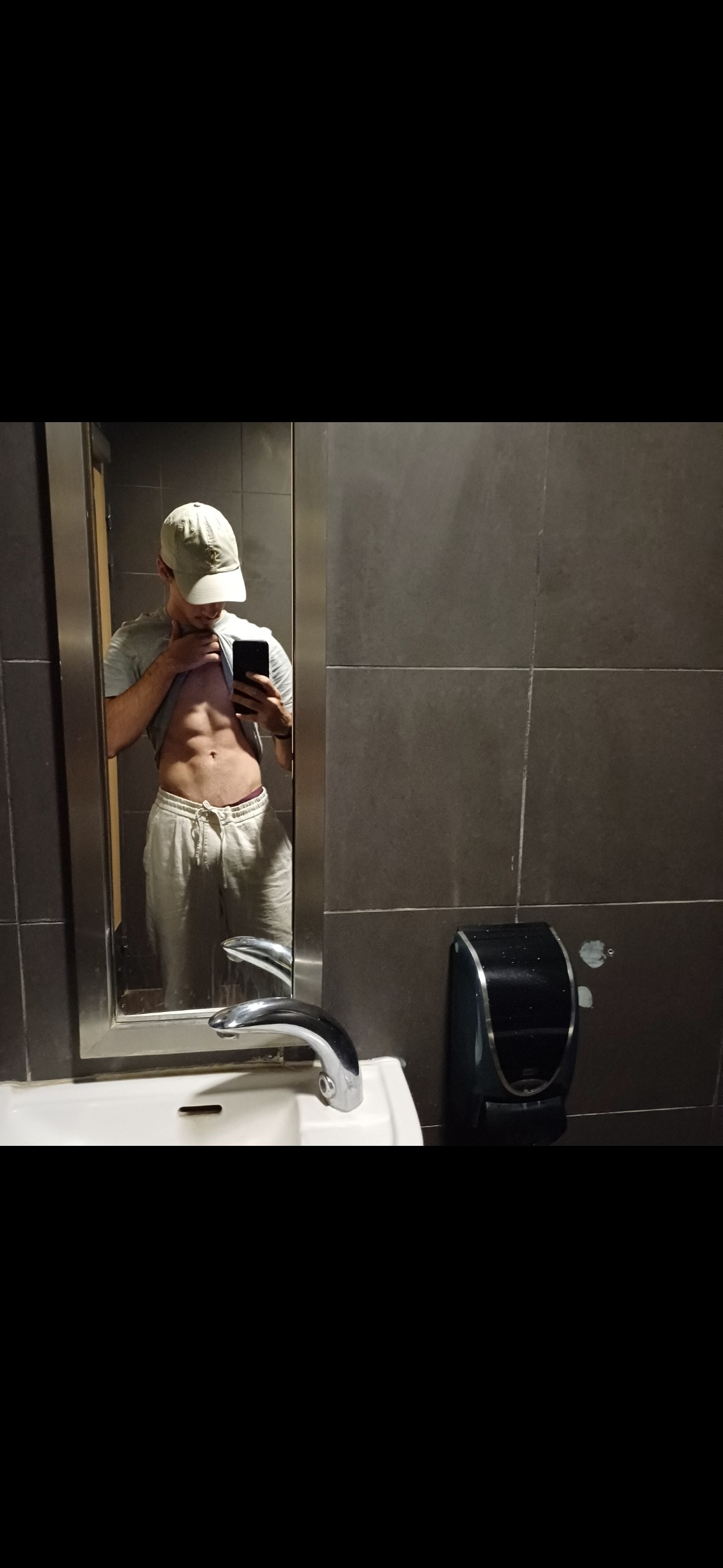 Profil de Guy-marc, 21 ans, Escort Trans France à Montpeyroux