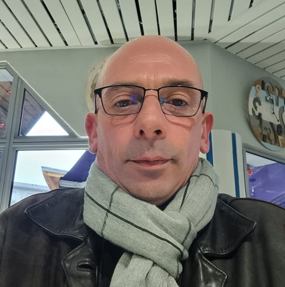 Profil de Foudil, 46 ans, Escort Trans France à Pierrefitte