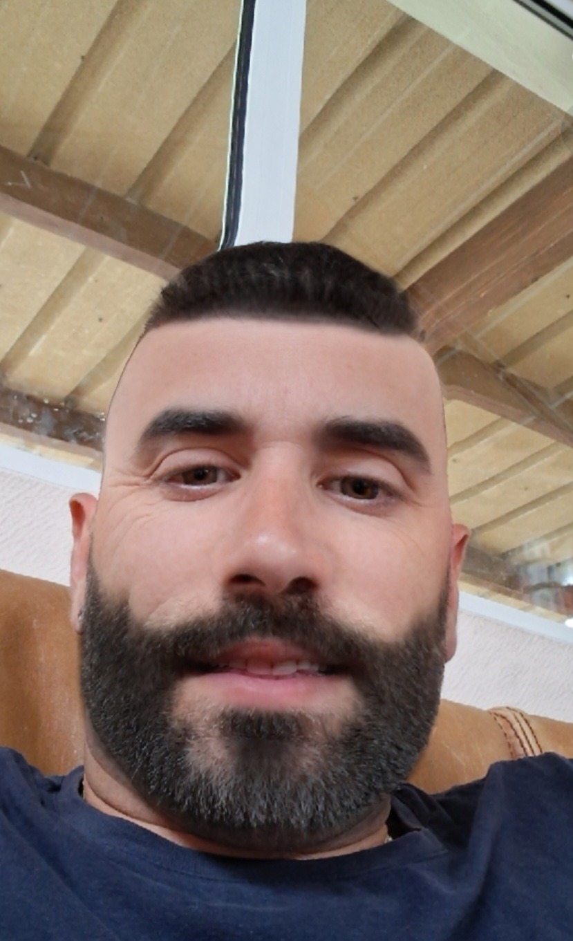 Profil de Badra, 40 ans, Escort Trans France à Caumont