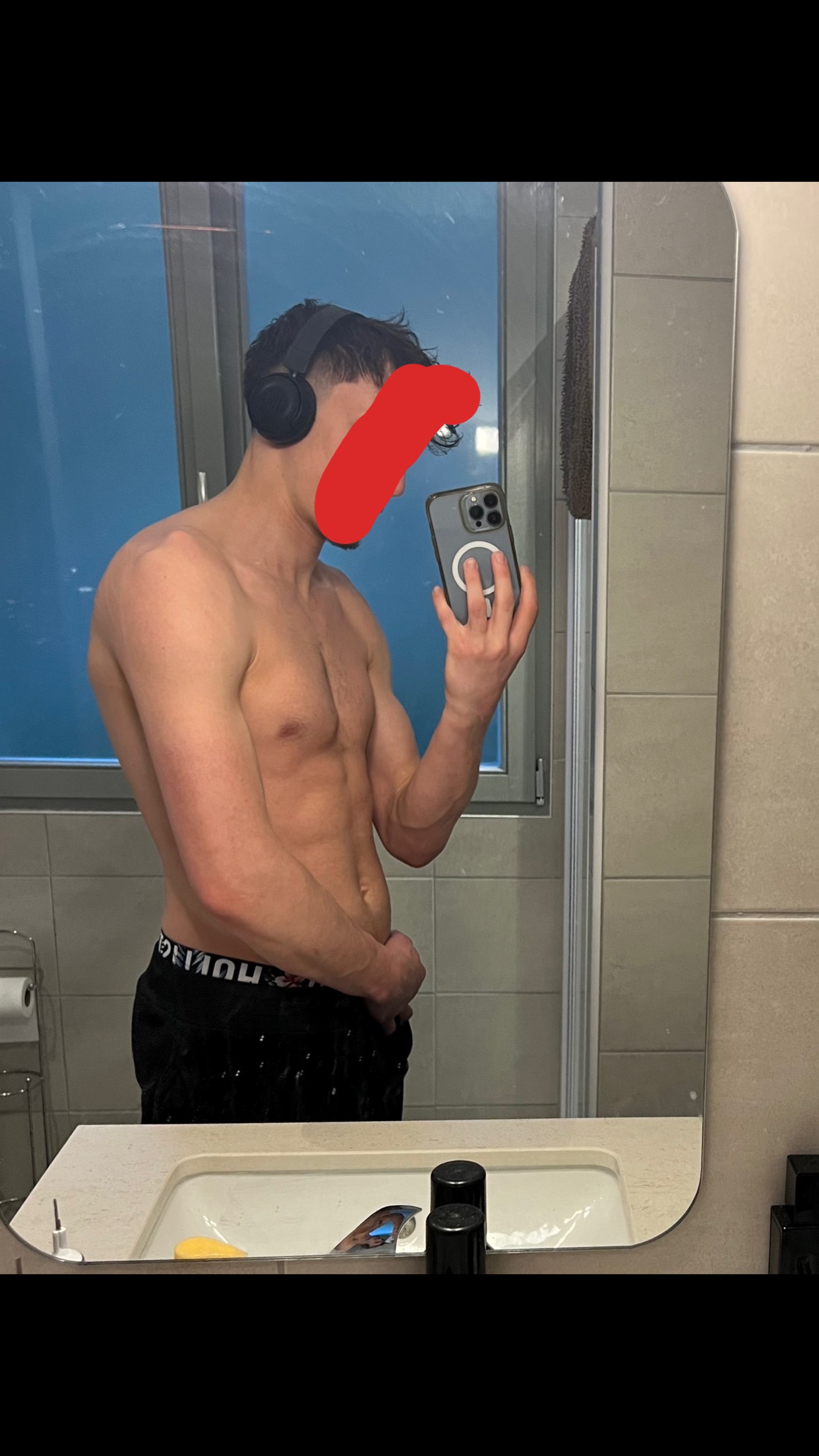 Profil de King, 23 ans, Escort Trans France à Bournazel