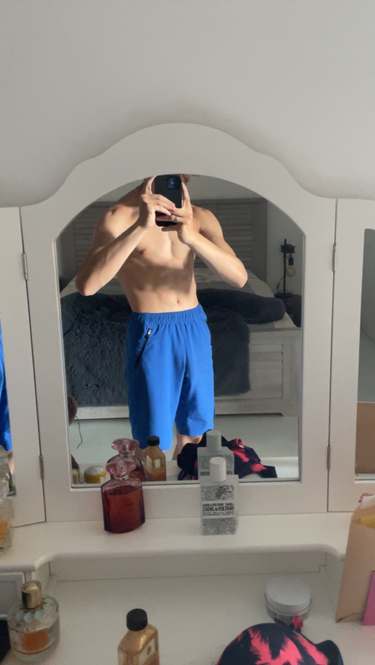 Profil de Abdelmounaim, 19 ans, Escort Trans France à Ternant