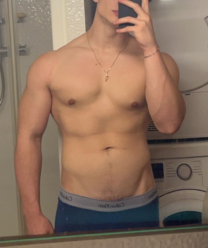 Profil de Rick, 24 ans, Escort Trans France à Châtelus