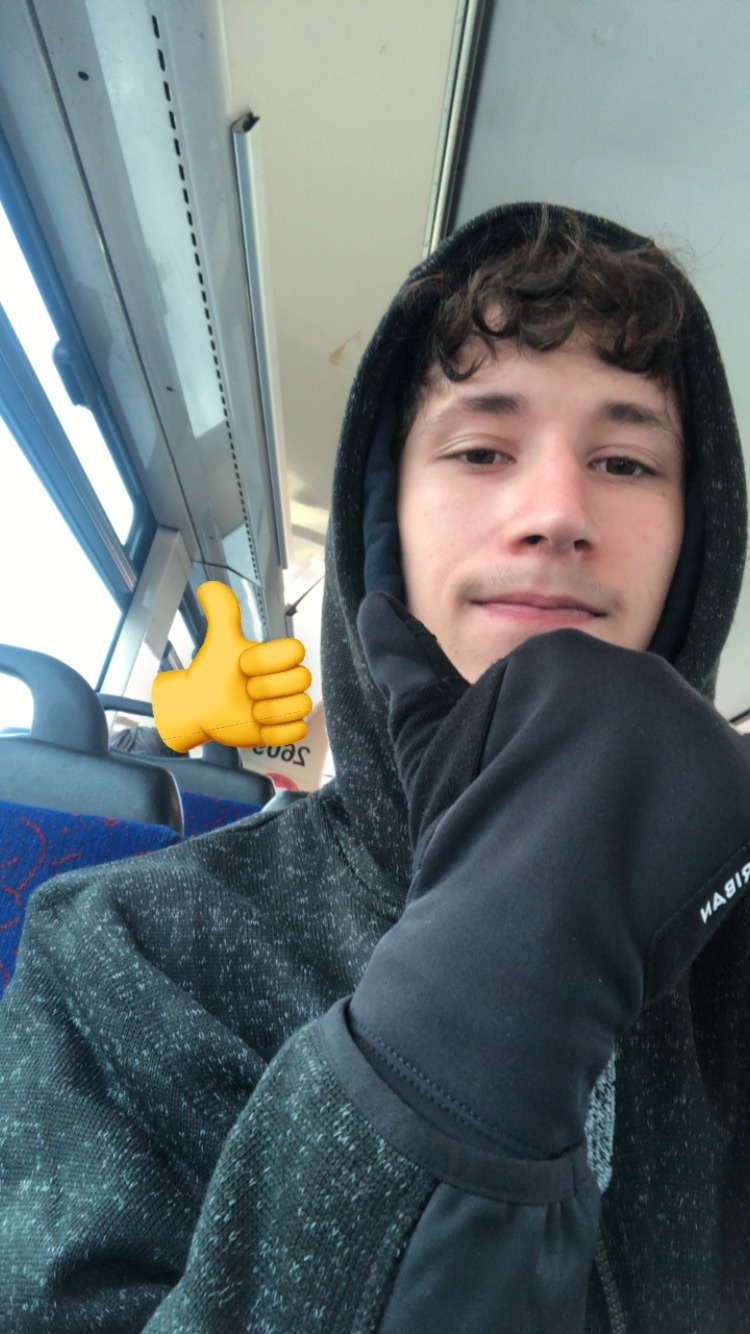 Profil de Emad, 19 ans, Escort Trans France à Vigny