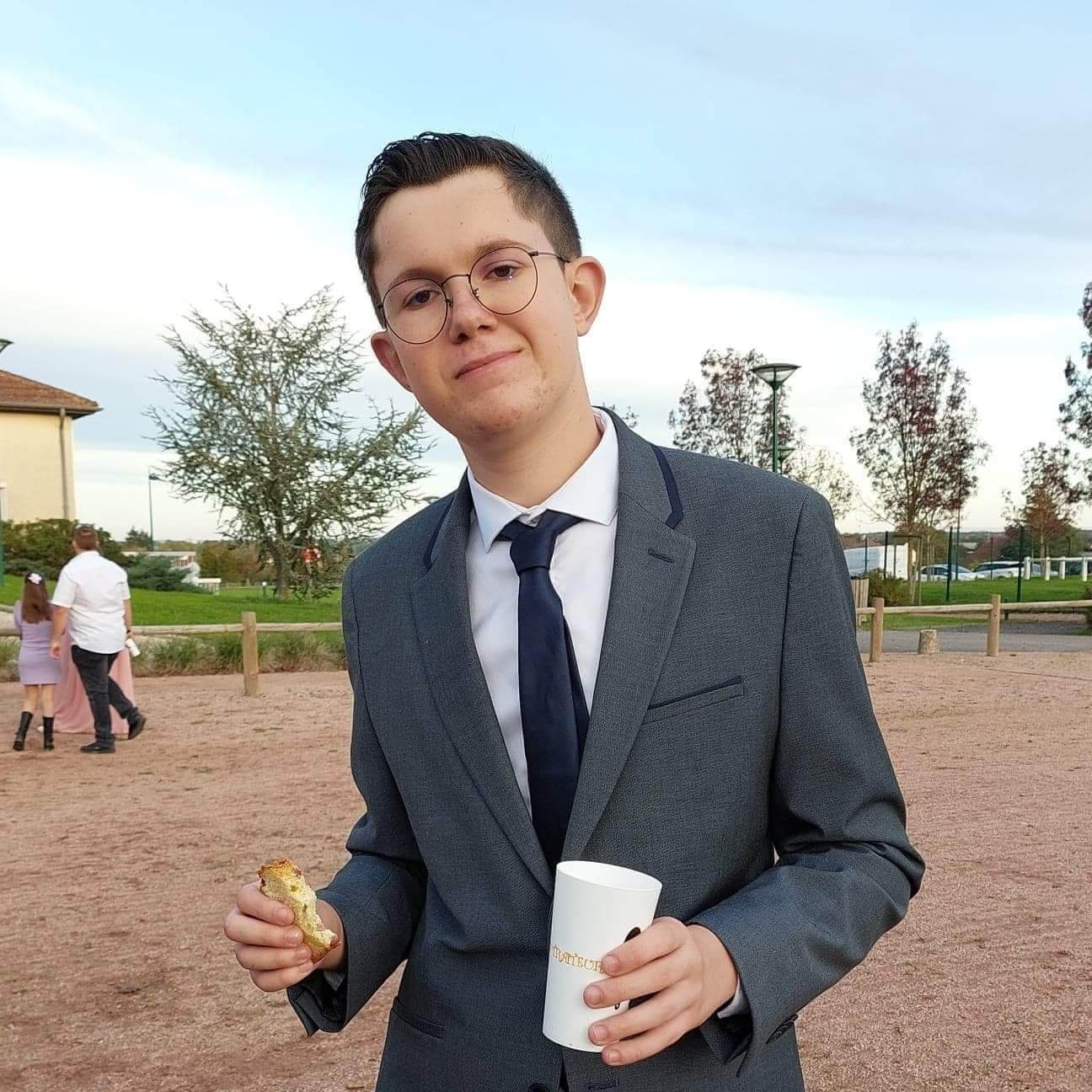 Profil de Guven, 21 ans, Escort Trans France à Longechaux