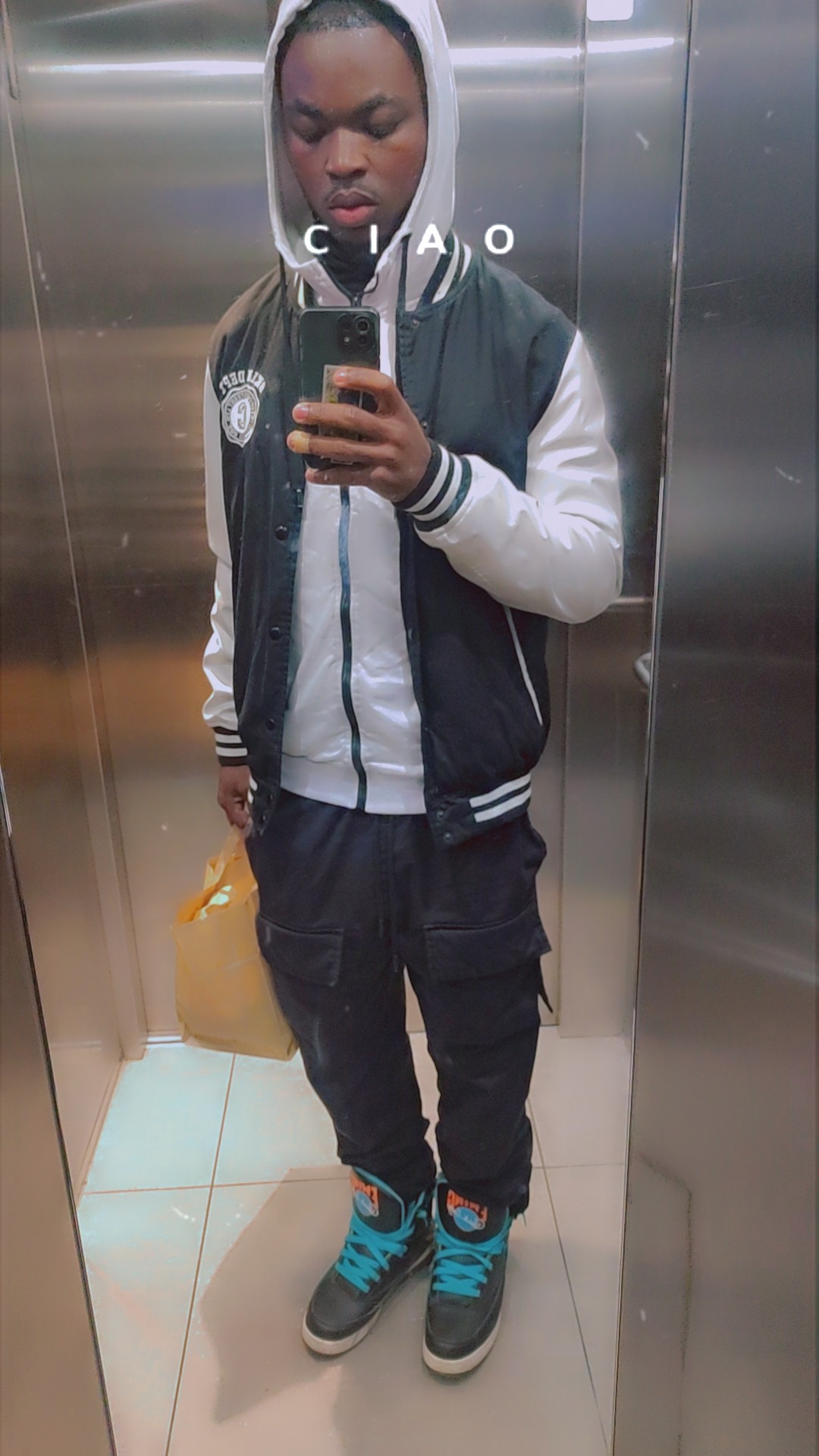 Profil de Victorin, 22 ans, Escort Trans France à Neuilly