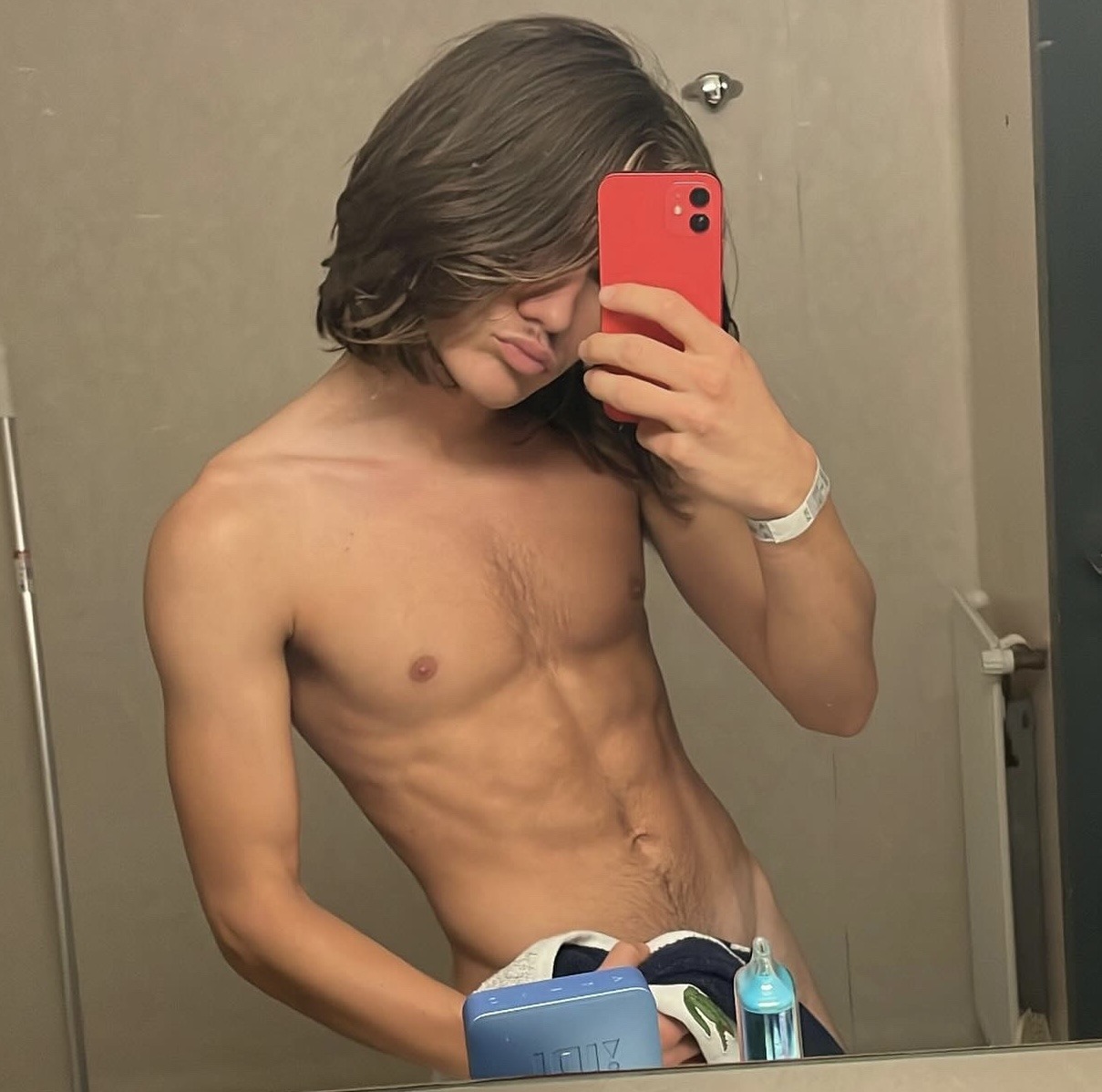 Profil de Pino, 21 ans, Escort Trans France à Baneins