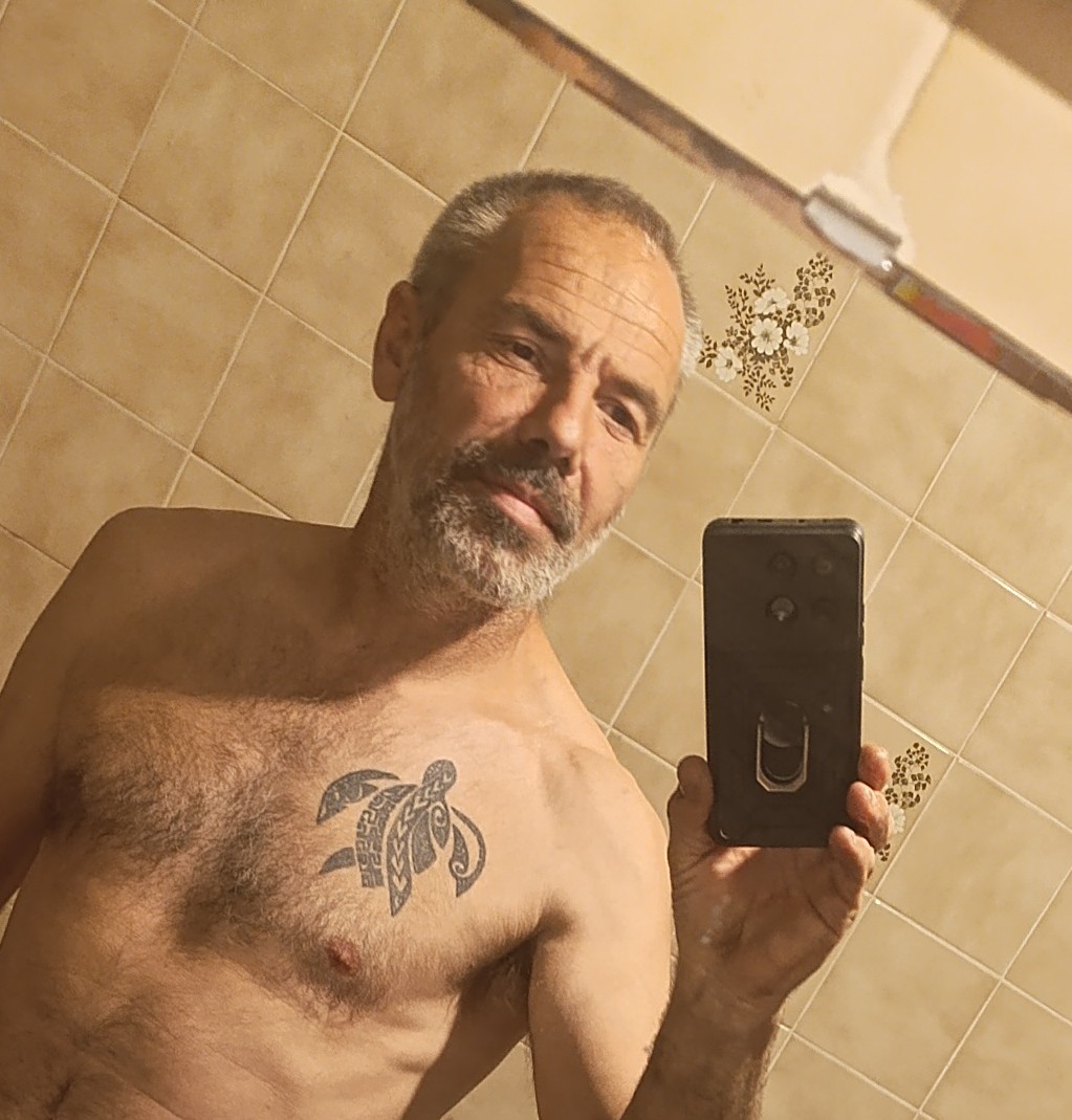 Profil de Mackenson, 49 ans, Escort Trans France à Oizon