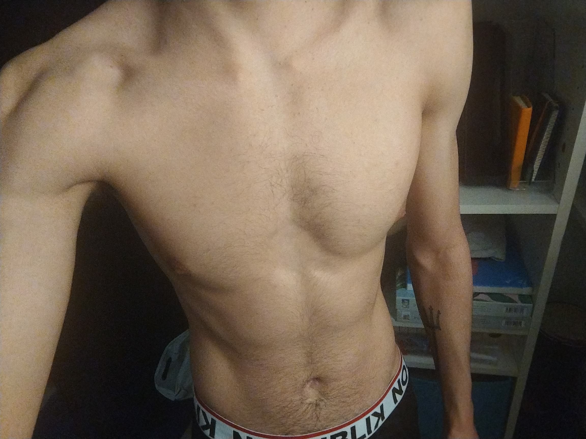 Profil de Azziz, 22 ans, Escort Trans France à Bremondans