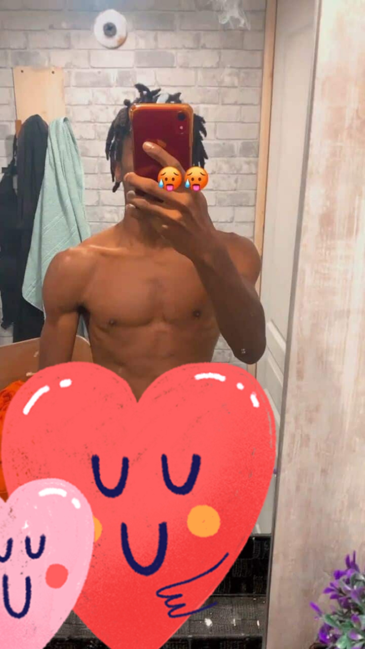 Profil de Henri-jean, 25 ans, Escort Trans France à Millery