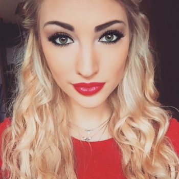 Profil de Anelya, 28 ans, Escort Trans France à Saint-Étienne-la-Thillaye