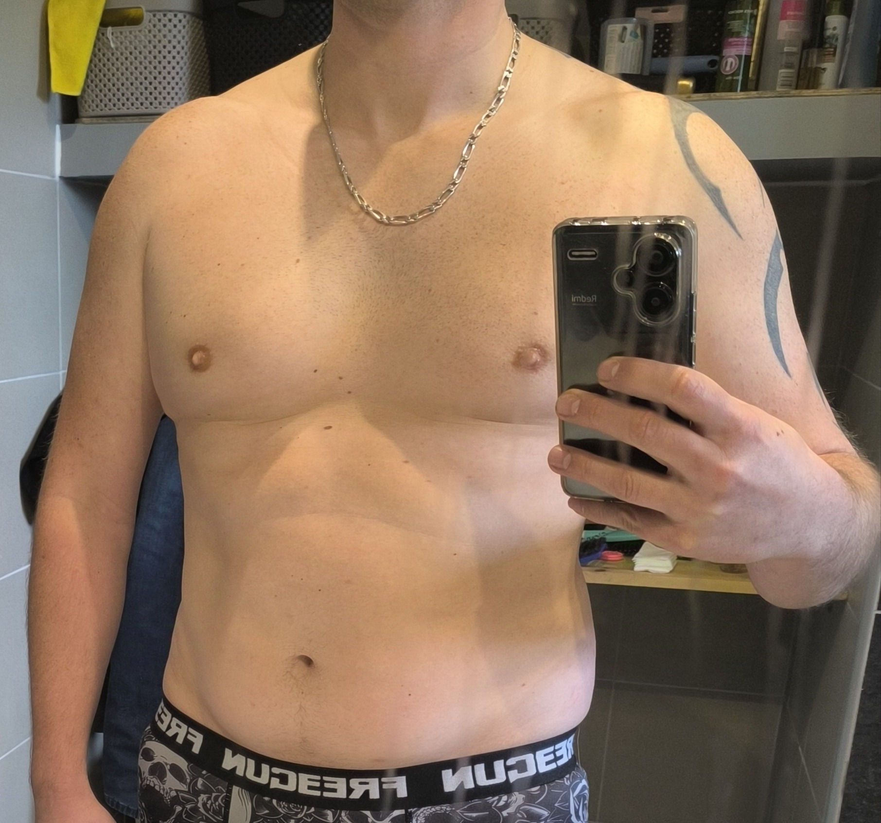 Profil de Maximilien, 38 ans, Escort Trans France à Courcelles