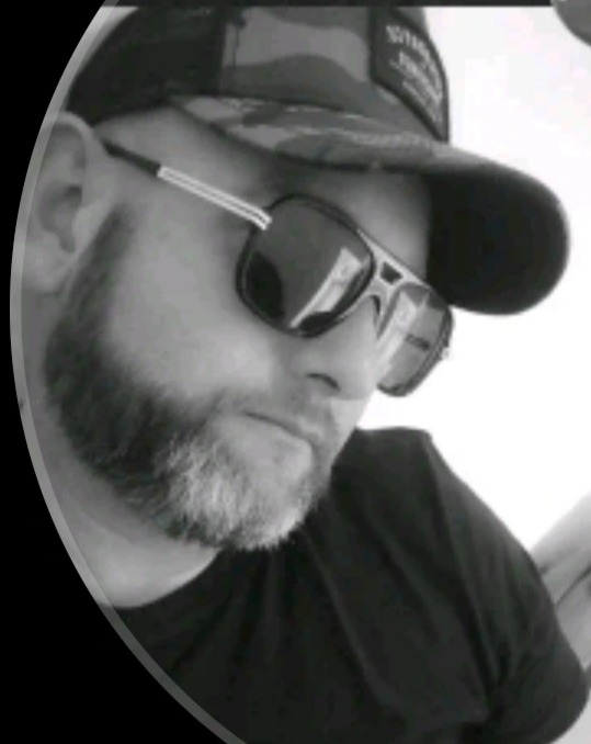Profil de Moussab, 41 ans, Escort Trans France à Target