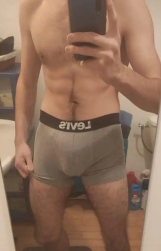 Profil de Toura, 33 ans, Escort Trans France à Quesmy