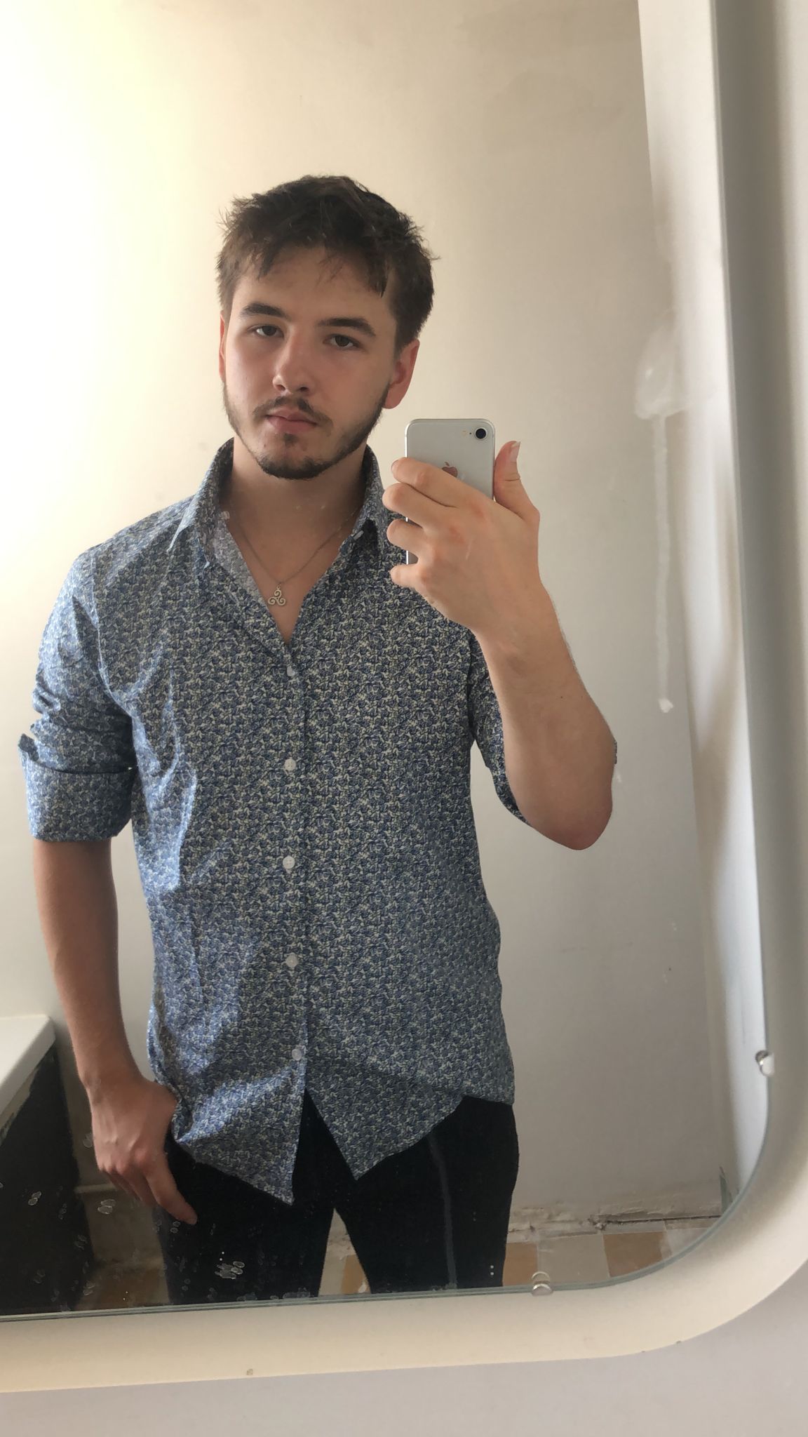 Profil de Luqman, 19 ans, Escort Trans France à Boucé