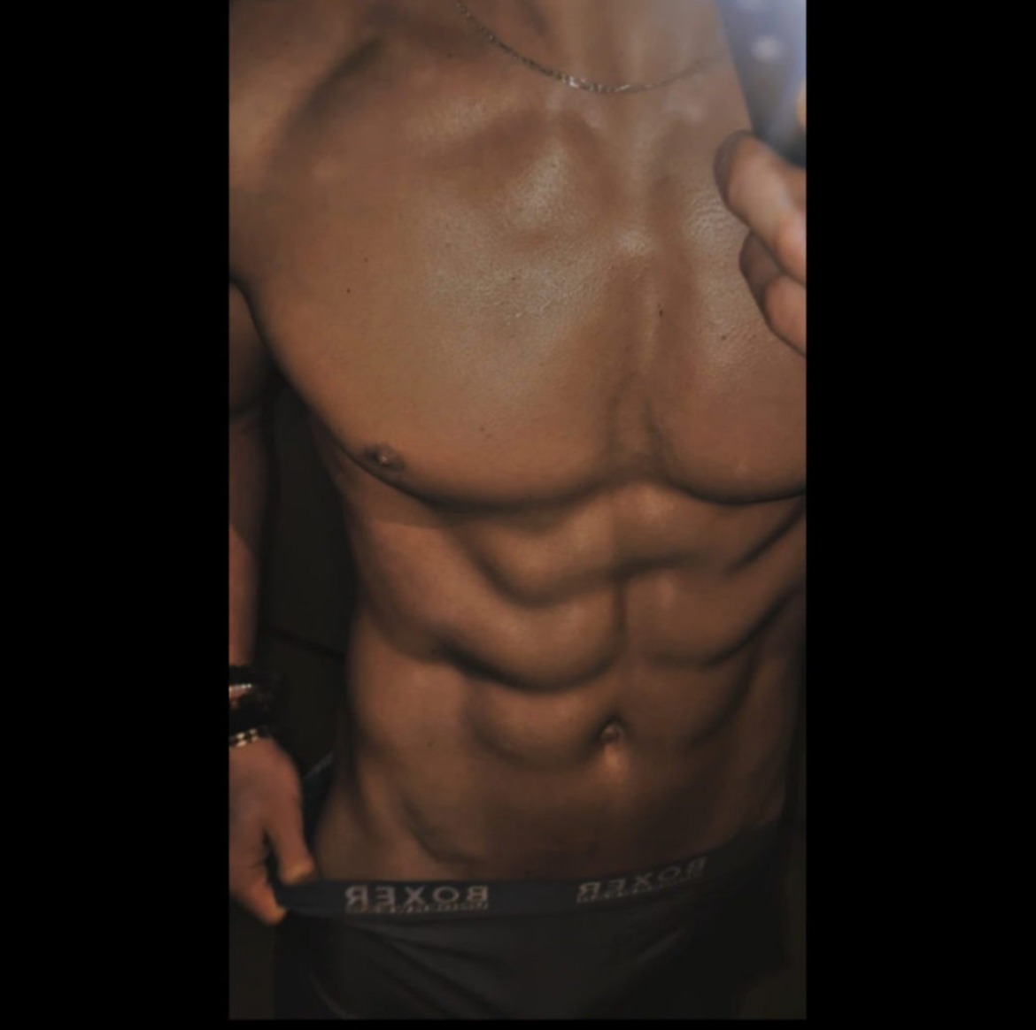 Profil de Mieczyslaw, 26 ans, Escort Trans France à Perros-Guirec