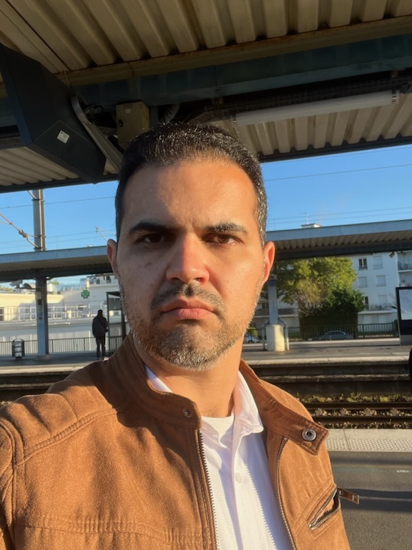 Profil de Firat, 39 ans, Escort Trans France à Saint-Simon
