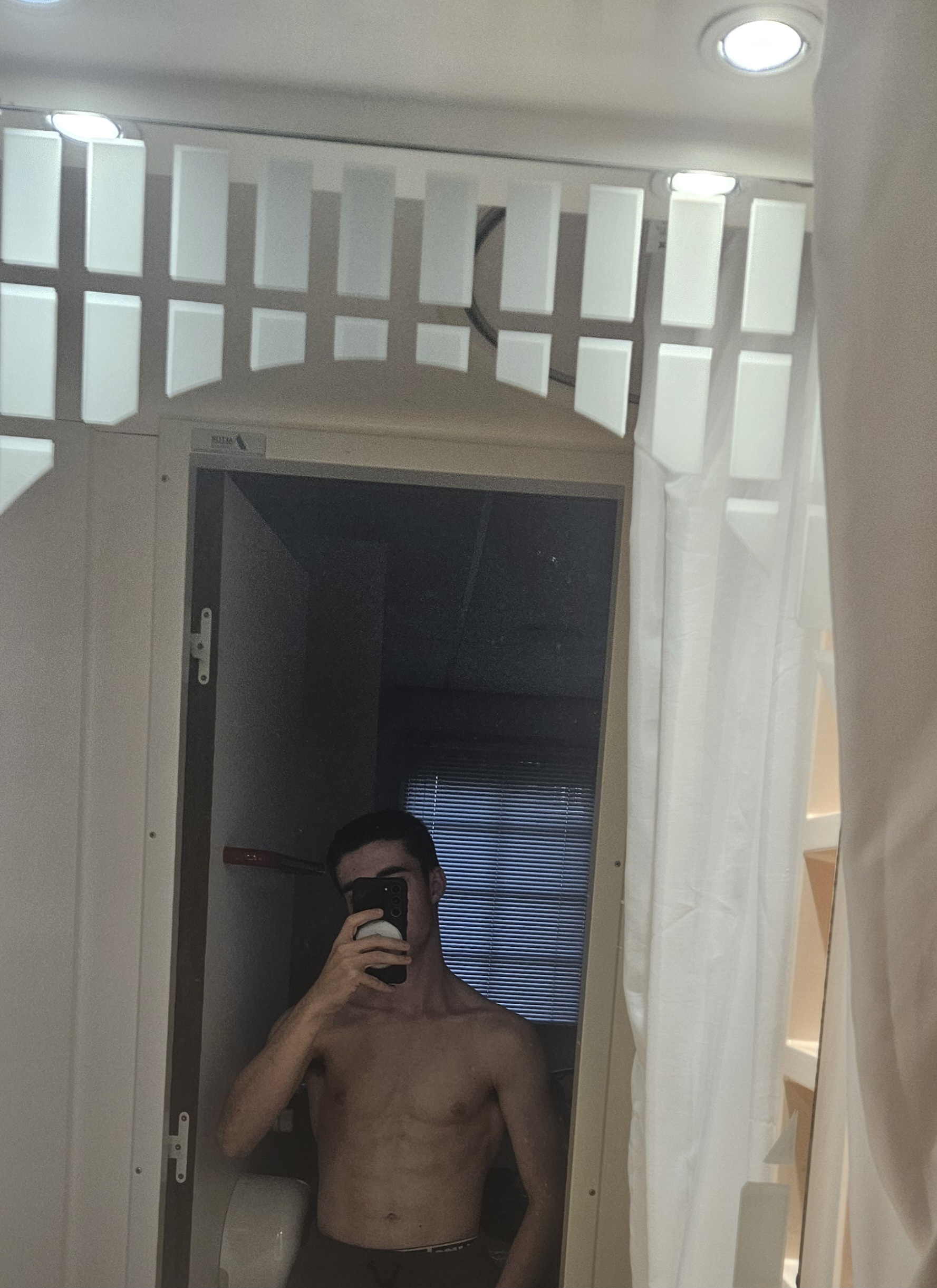 Profil de Paul-arnaud, 20 ans, Escort Trans France à Celles