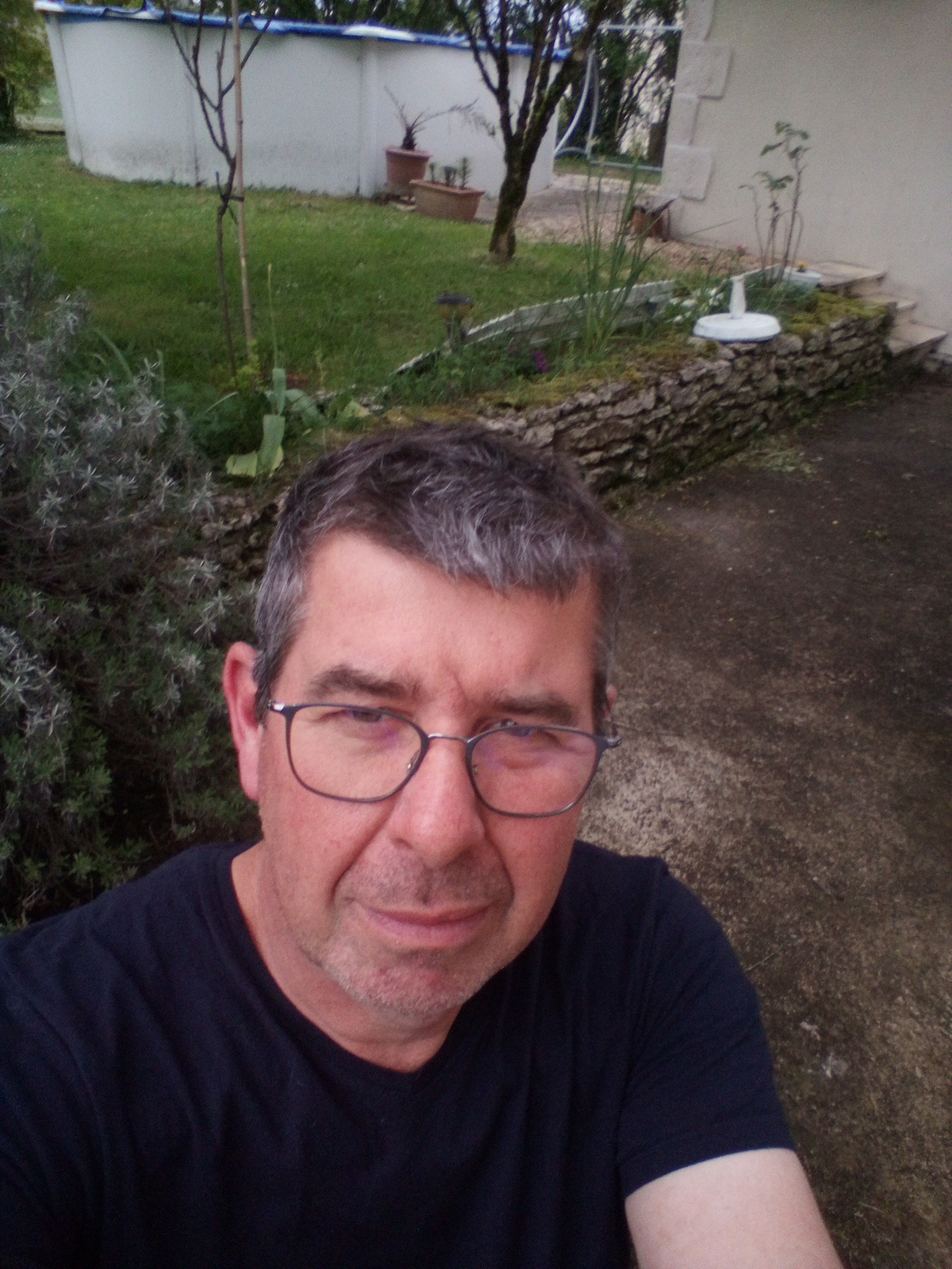 Profil de Pako, 55 ans, Escort Trans France à Ancy