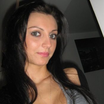 Profil de Yi, 32 ans, Escort Trans France à Courcelles-le-Comte