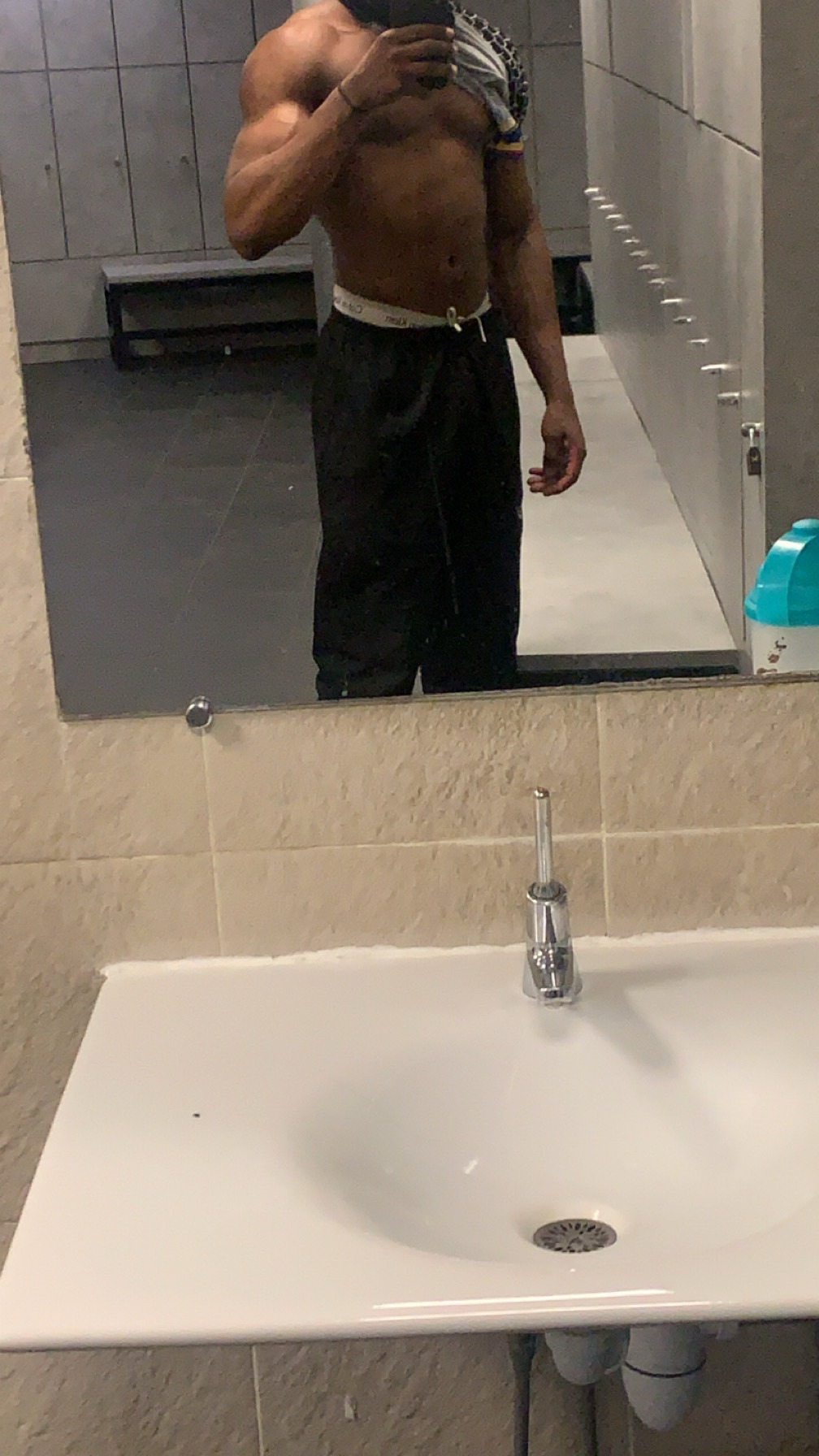 Profil de Massyl, 23 ans, Escort Trans France à Hercé