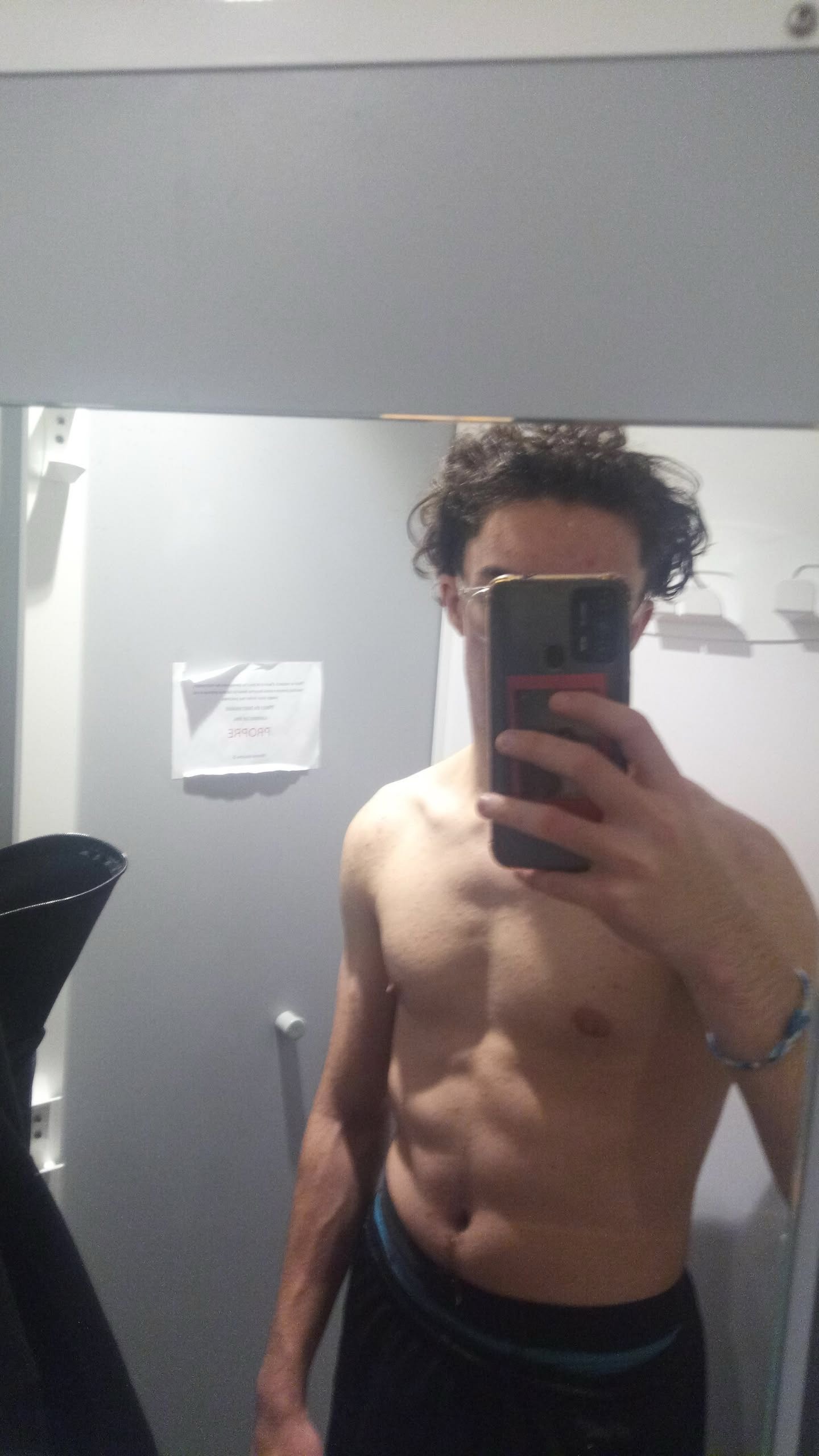 Profil de Abdel-djalil, 19 ans, Escort Trans France à Lavieu