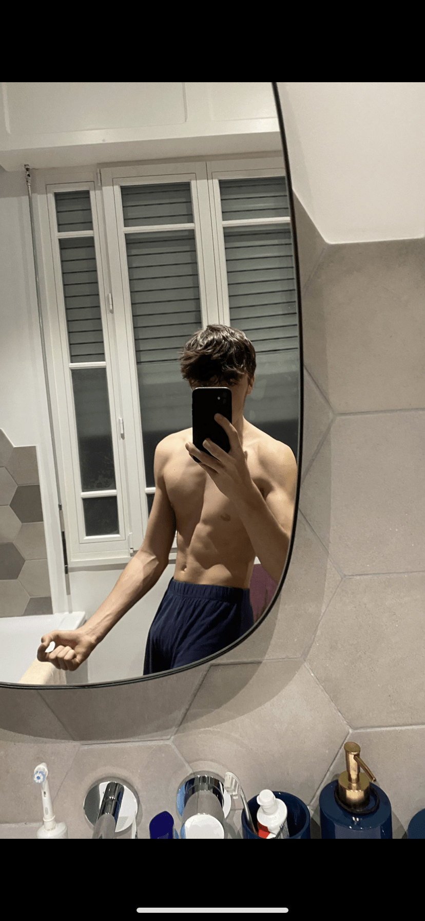 Profil de Rodwan, 19 ans, Escort Trans France à Lemps