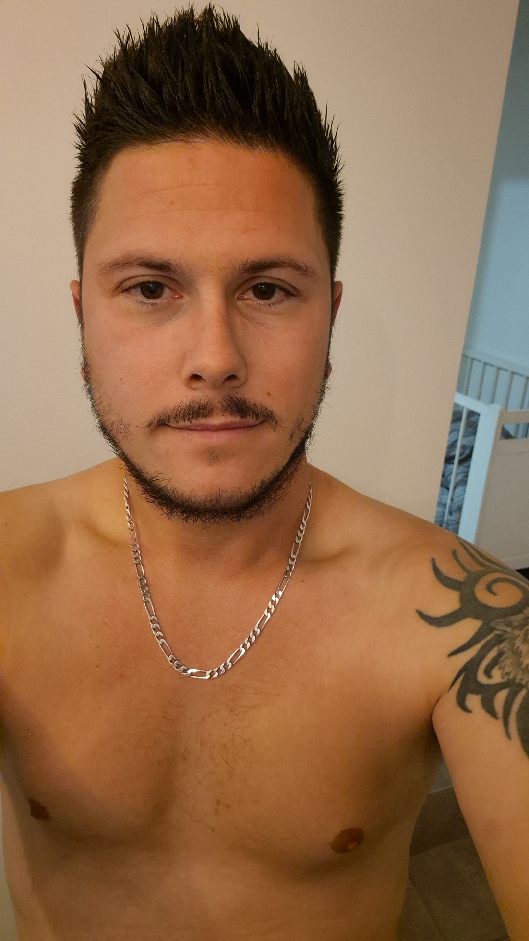Profil de Timour, 33 ans, Escort Trans France à Préchac