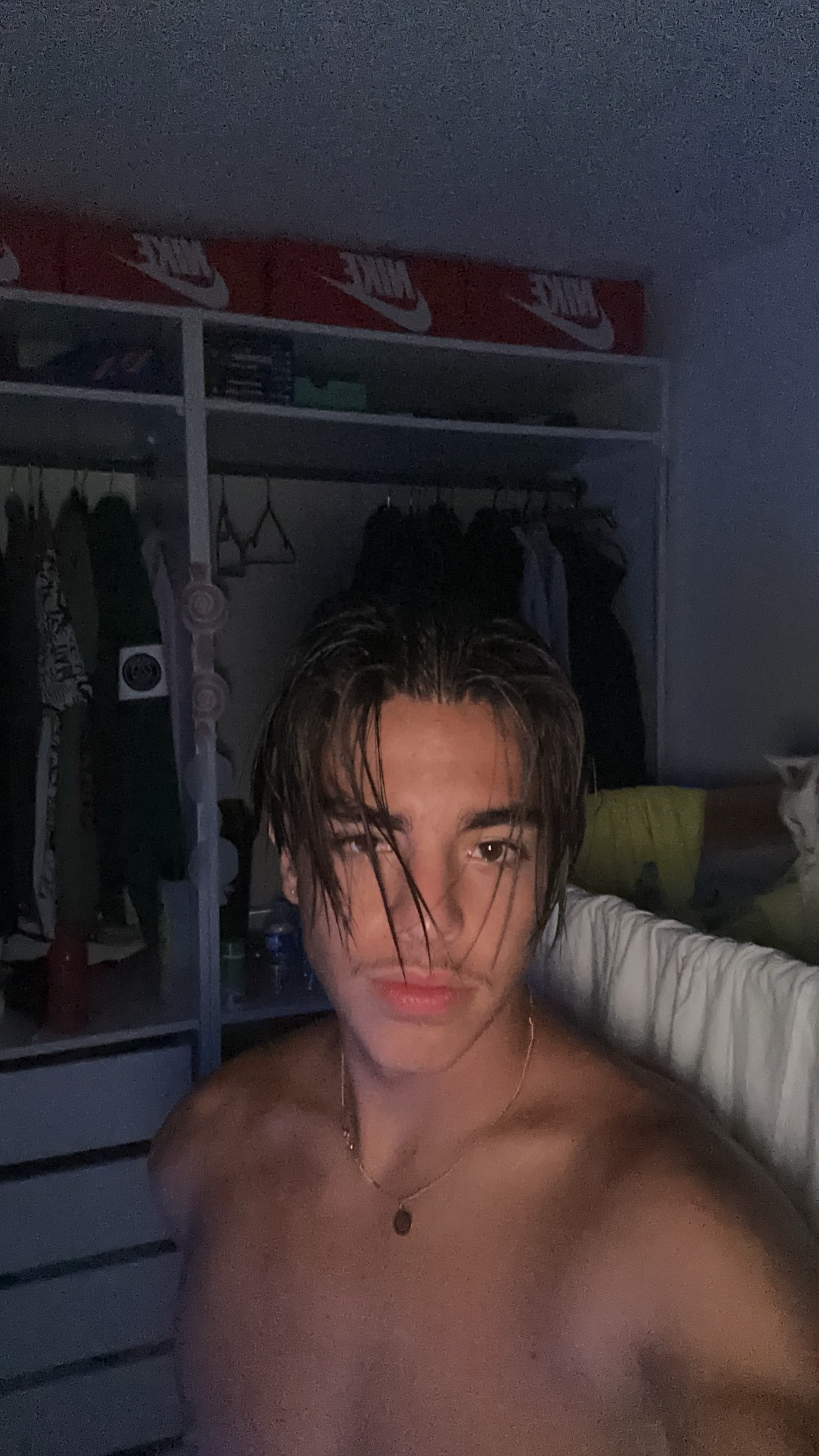Profil de Saifedine, 18 ans, Escort Trans France à Cressonsacq