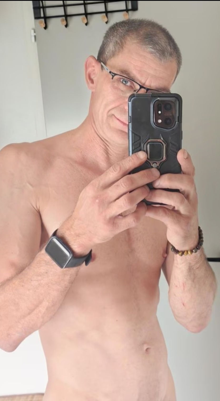 Profil de Melvil, 51 ans, Escort Trans France à Châtillon